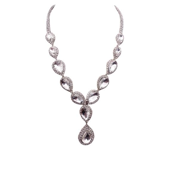 Vintage White Rhinestones Tear Drop Necklace - Picture 2 of 6